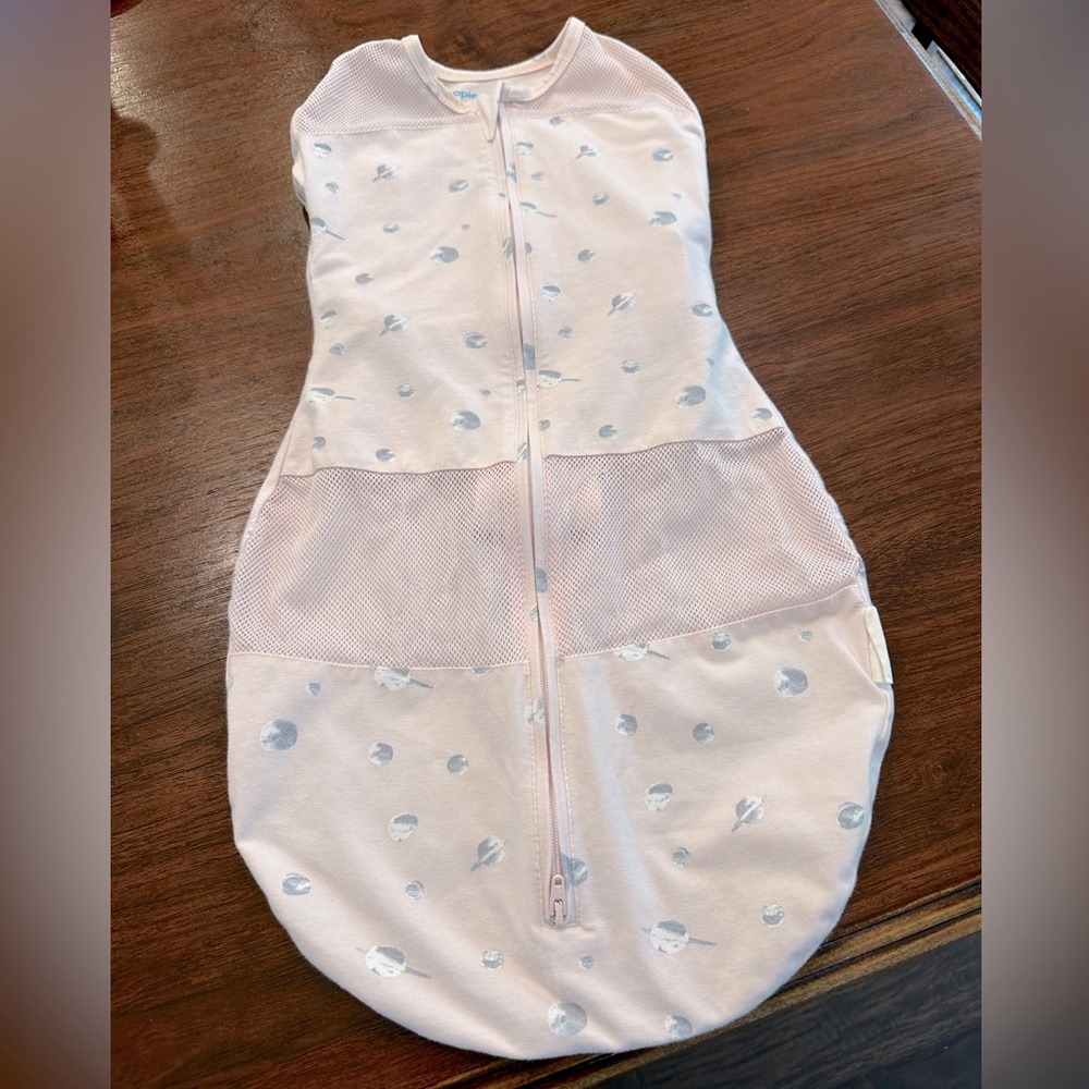 Happiest Baby Sleepea Swaddle